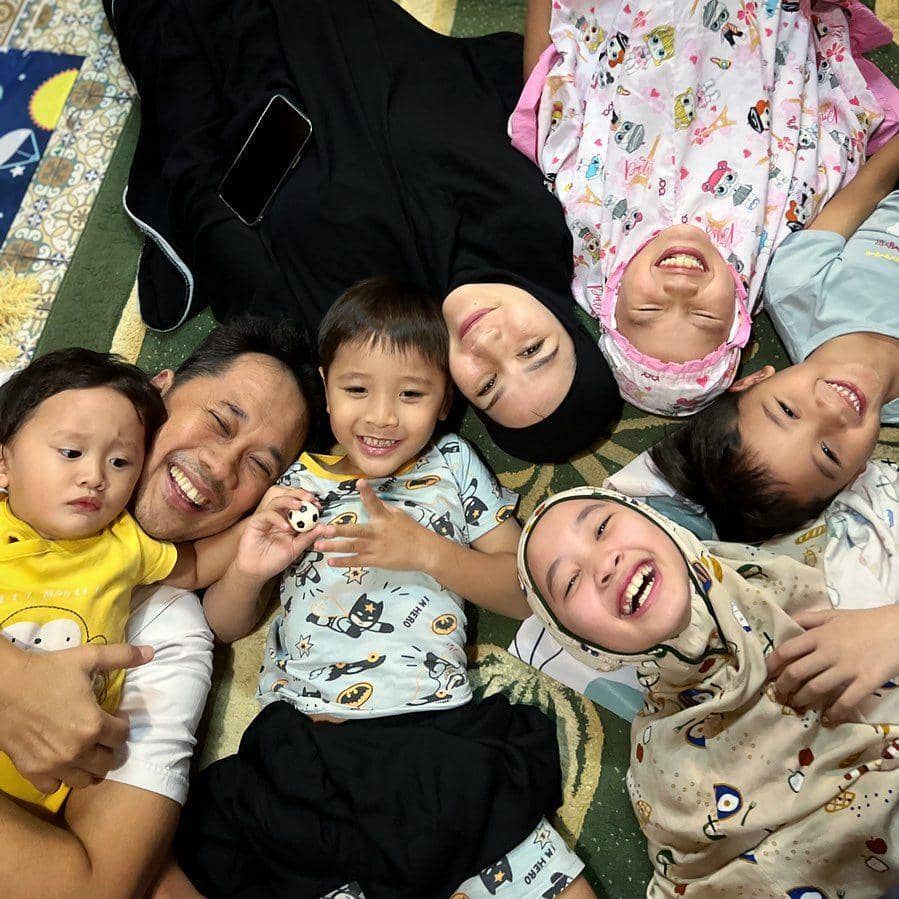 potret keluarga Zaskia Adya Mecca (instagram.com/zaskiadyamecca)