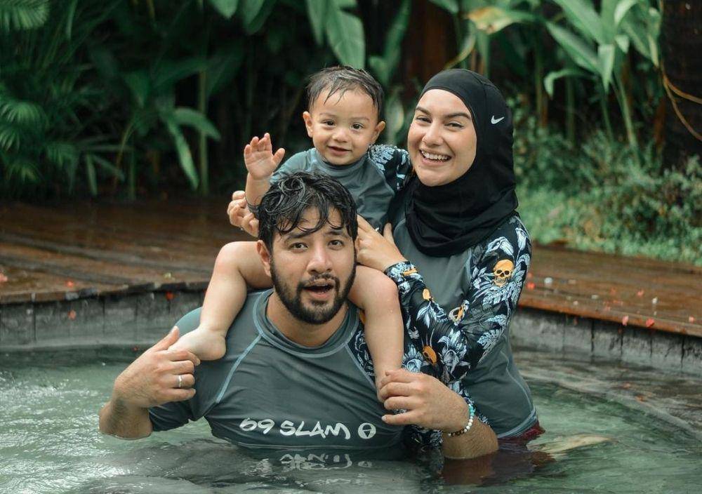 Keluarga Ammar Zoni dan Irish Bella (instagram.com/_irishbella_)