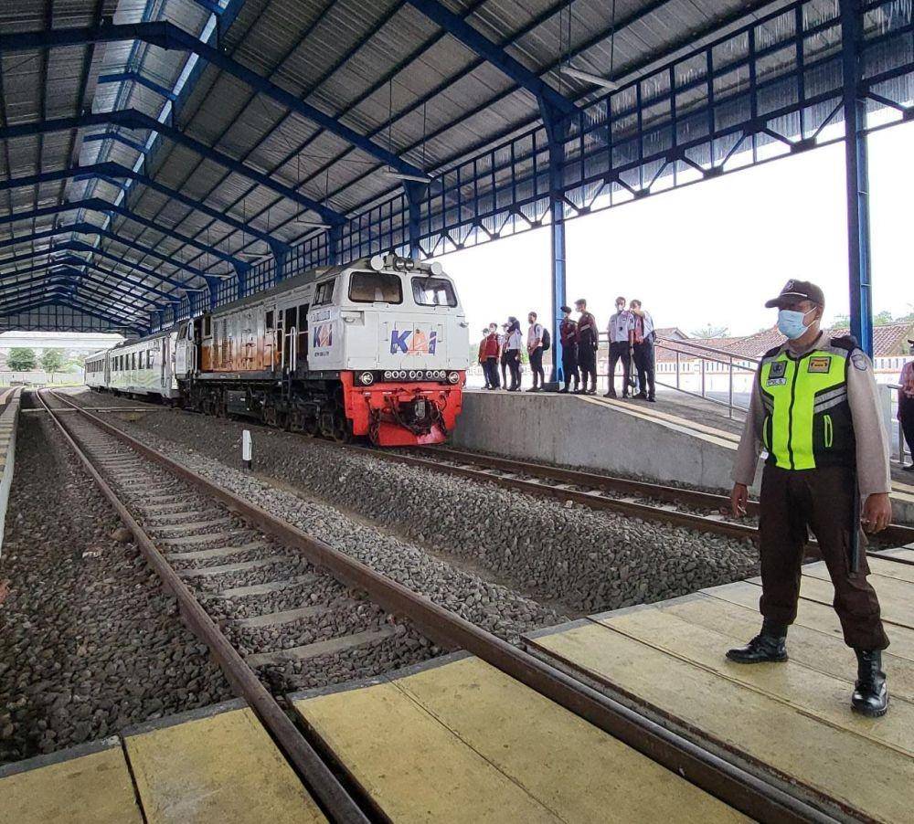 Kereta Api (KA) Pangrango akan segera kembali beroperasi mulai Minggu, 10 April 2022 (Dok. Humas PT KAI Daop 1 Jakarta)