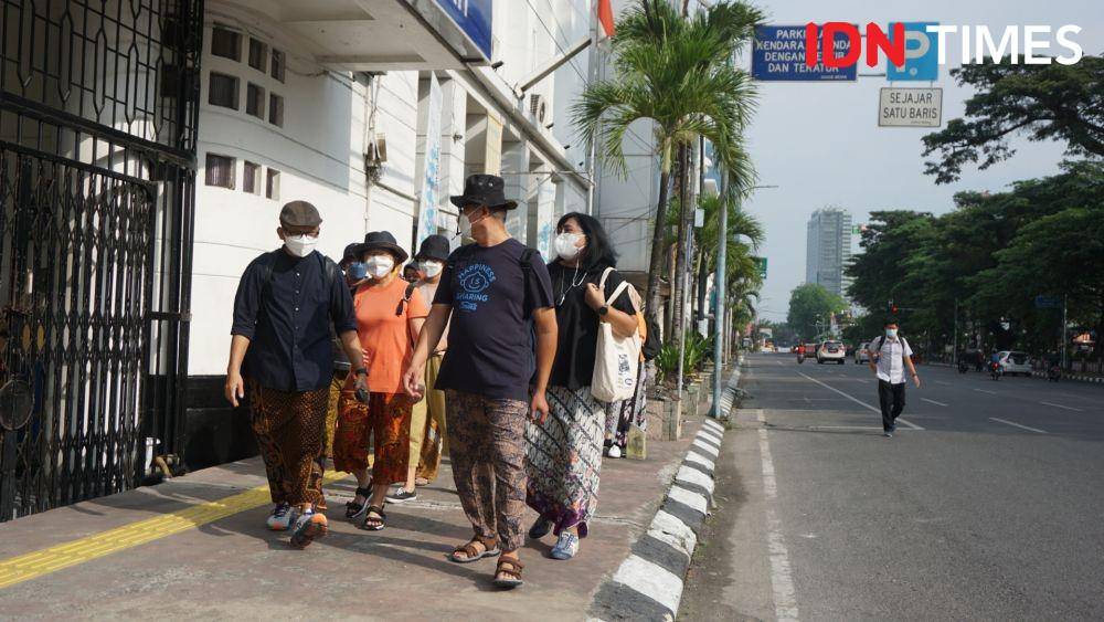 Alumni arsitek UI 1989 melakukan trip ke Medan, lihat bangunan tua (IDN Times/Indah Permata Sari)
