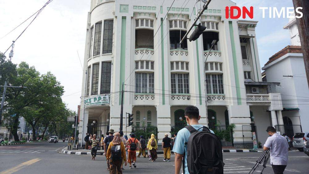 Alumni arsitek UI 1989 melakukan trip ke Medan, lihat bangunan tua (IDN Times/Indah Permata Sari)