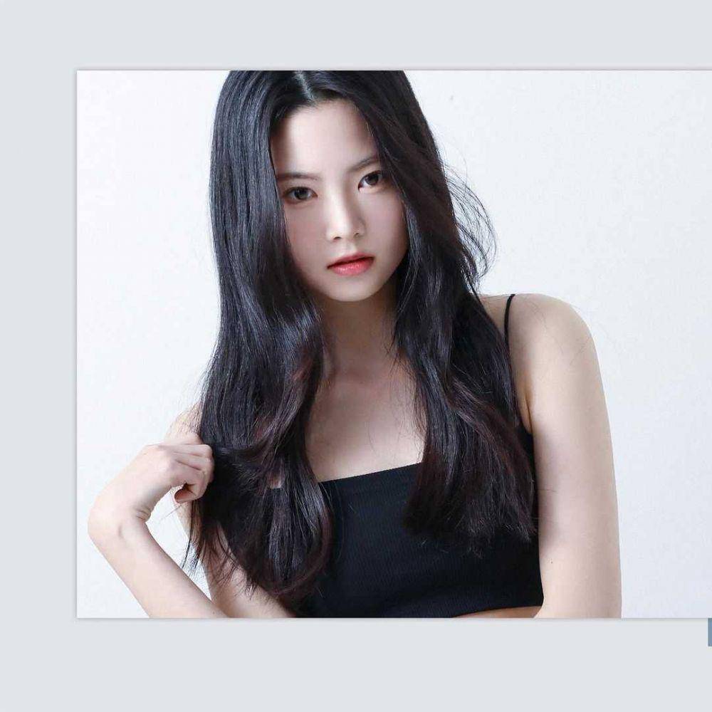 Eunchae LE SSERAFIM (instagram.com/le_sserafim)