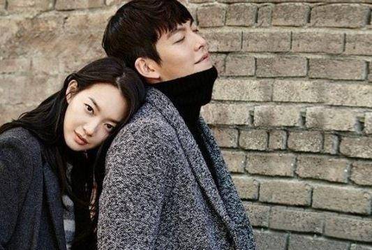 potret Kim Woo Bin dan Shin Min Ah (kpopherald.com)