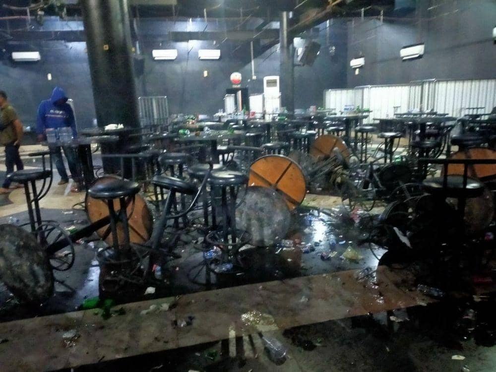 Lokasi THM dan barak yang didalamnya ada lokalisasi perjudian dirusak (IDN Times/ istimewa)