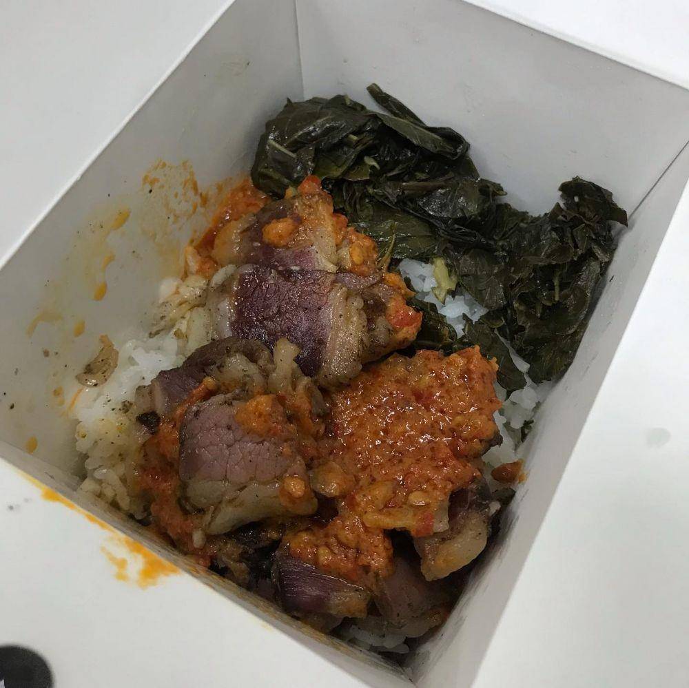 sei sapi sambal susu di Dailybox (instagram.com/makanmakanci)