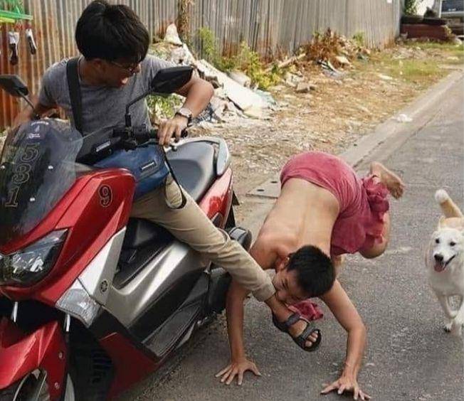 momen lucu di tempat umum (instagram.com/recehtapiviral)