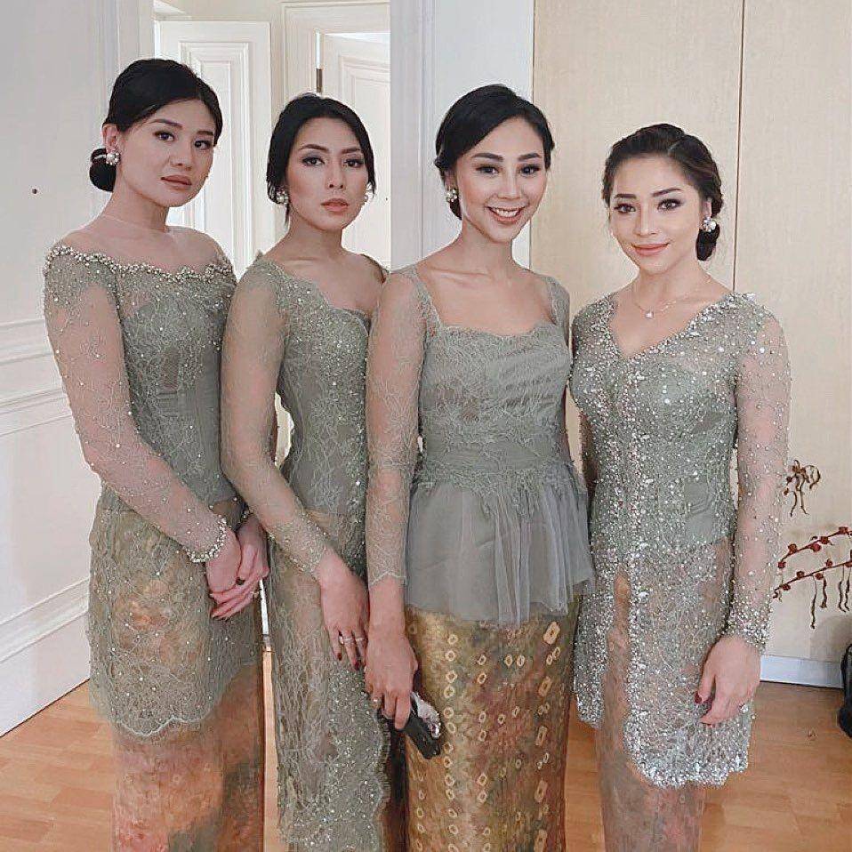 Kebaya Nikita Willy. (instagram.com/anjiasmara)