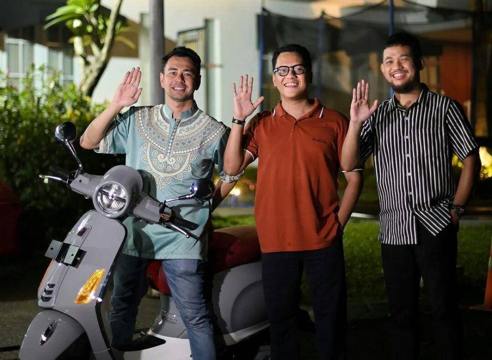 potret Arief Muhammad dengan para artis (instagram.com/raffinagita1717)