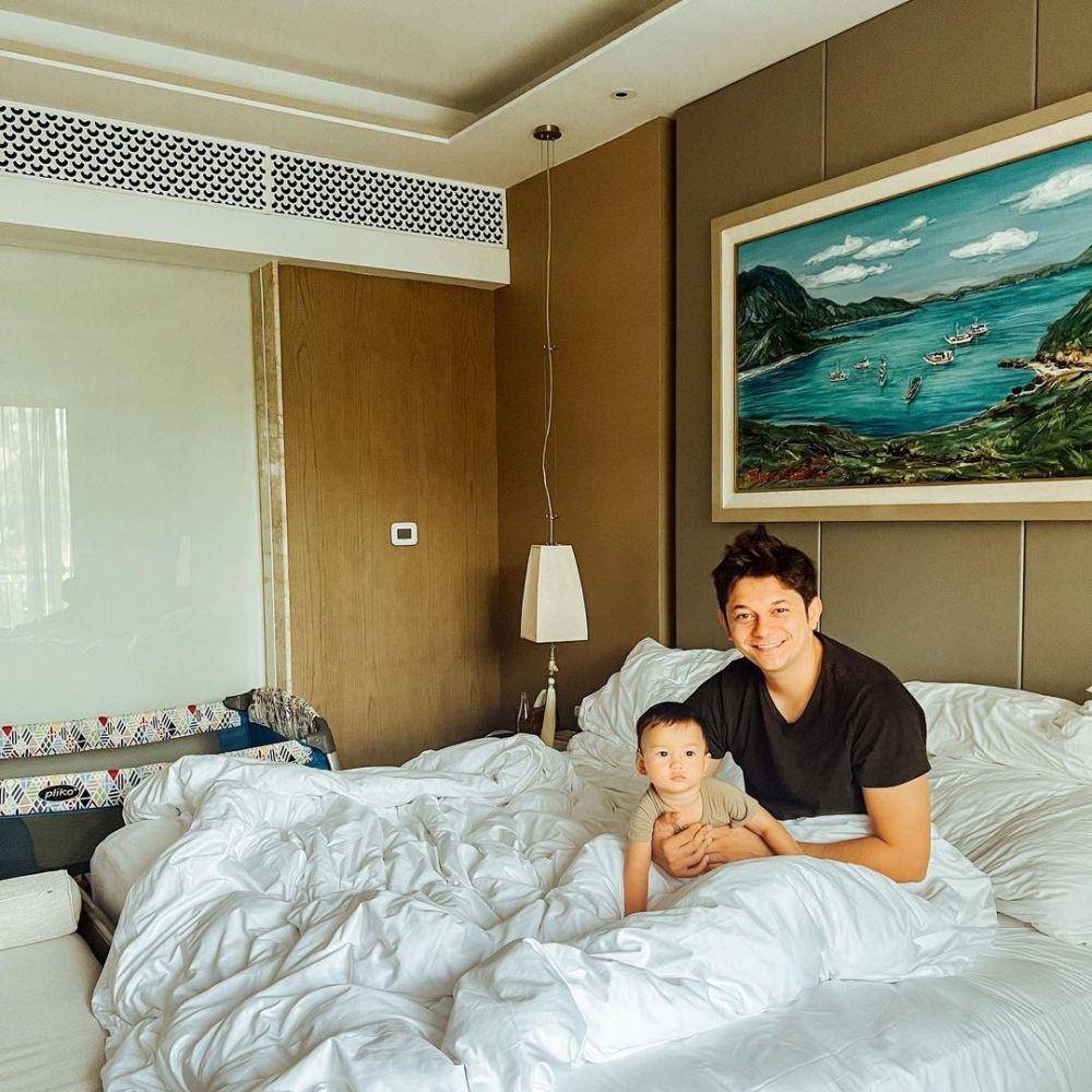 potret Andrew Andika dan baby Eshan (instagram.com/andrewandika)