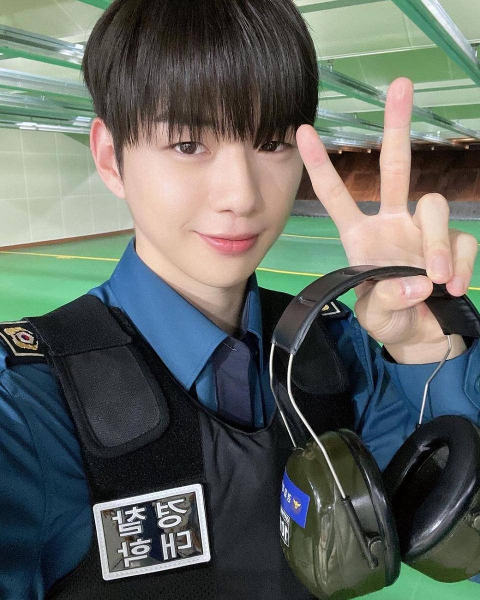 Kang Daniel (instagram.com/daniel.k.here)