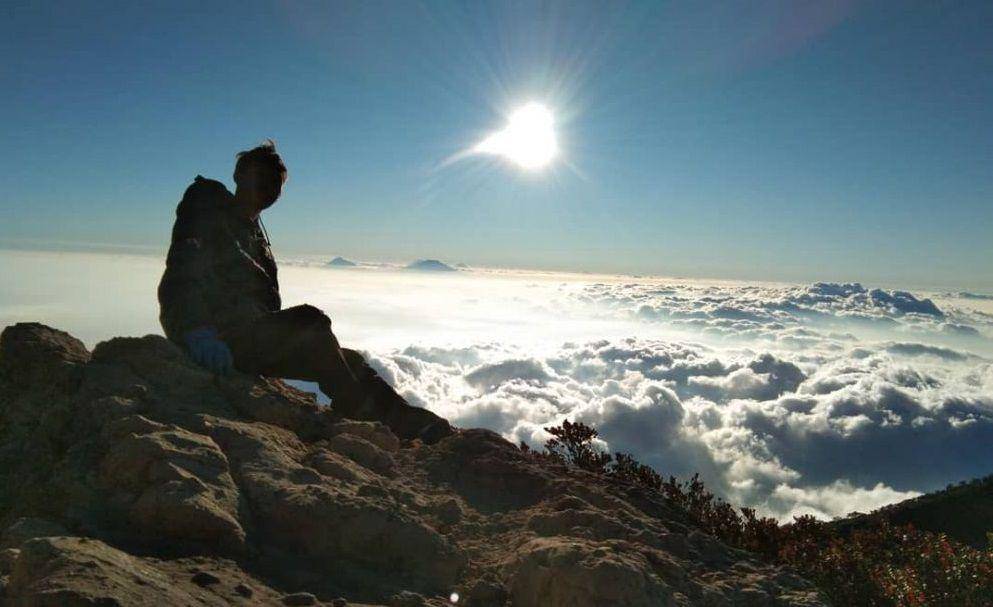 panorama puncak Gunung Lawu (instagram.com/linmt20)