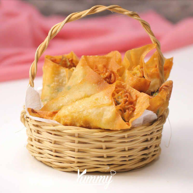 ilustrasi mi cone pangsit (yummy.co.id)