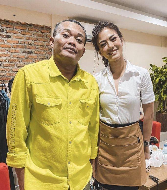 Nita rekan (Instagram.com/nitagunawan09)