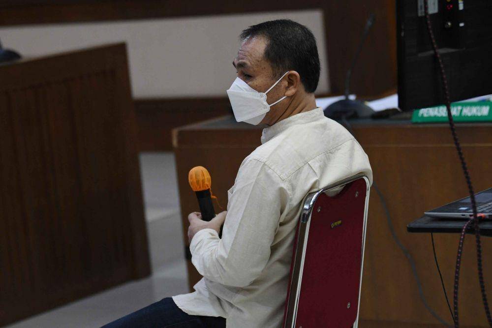 Terdakwa penyuap Bupati Langkat Terbit Perangin Angin, Muara Perangin Angin menjalani sidang perdana di Pengadilan Tindak Pidana Korupsi (Tipikor), Jakarta, Rabu (6/4/2022). (ANTARA FOTO/Aditya Pradana Putra)