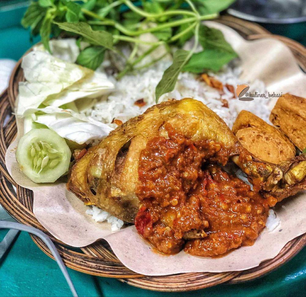 5 Pecel Lele dan Ayam yang Terkenal Lezat di Jakarta