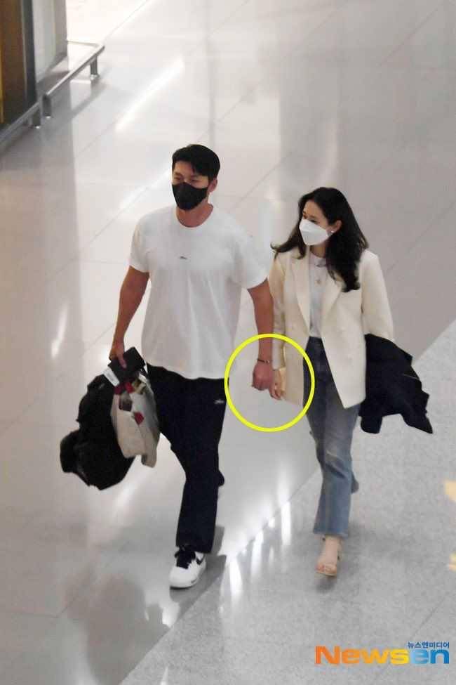 Hyun Bin-Son Ye Jin honeymoon (dok. NEWSEN)