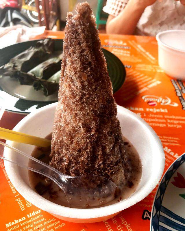 gambar es bumi hangus Bun Tin (instagram.com/mukepajo)