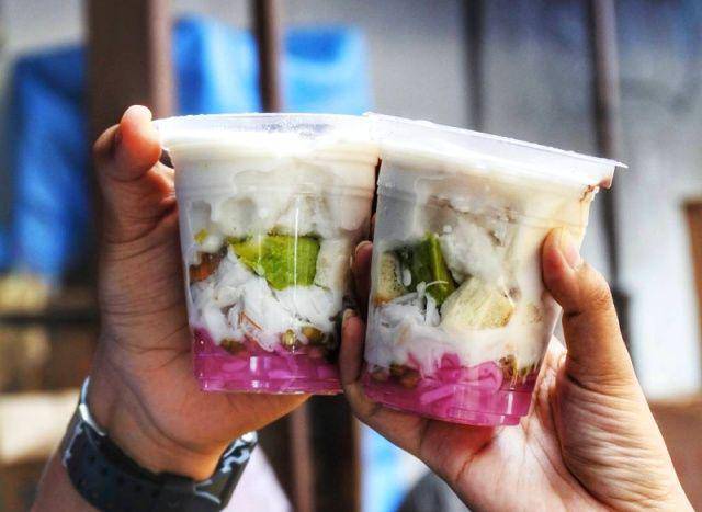 gambar es podeng Varia (instagram.com/storeateller)