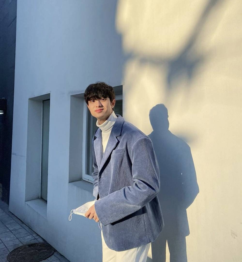 Kim Jae Won pemeran Han Su muda dalam Our Blues (instagram.com/rlawodnjs_)