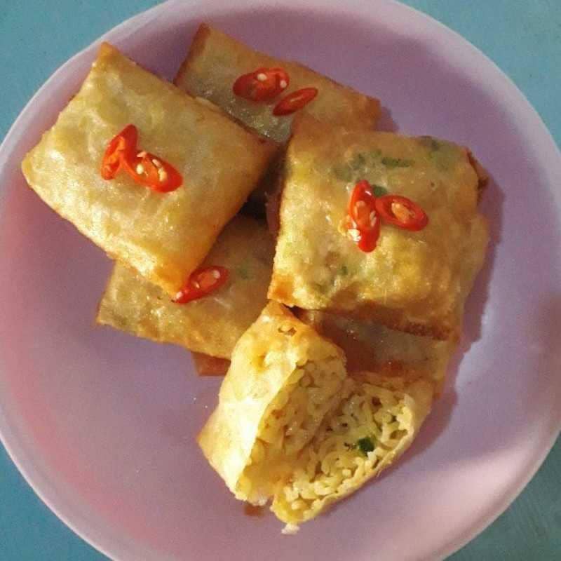 ilustrasi martabak mi telur (Yummy/Sekar)