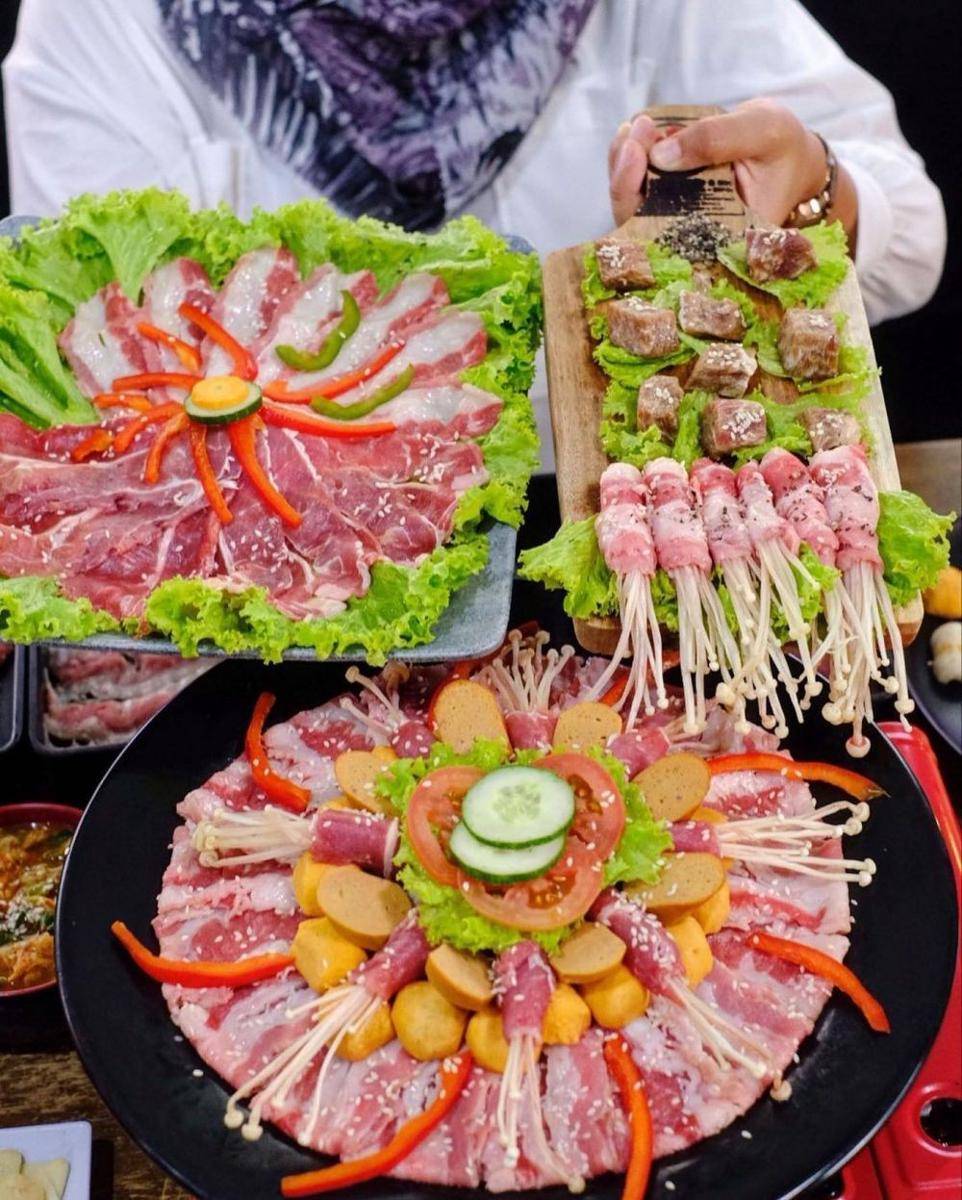 Meatlovers Shabu and BBQ (instagram.com/meatloversyogyakarta)