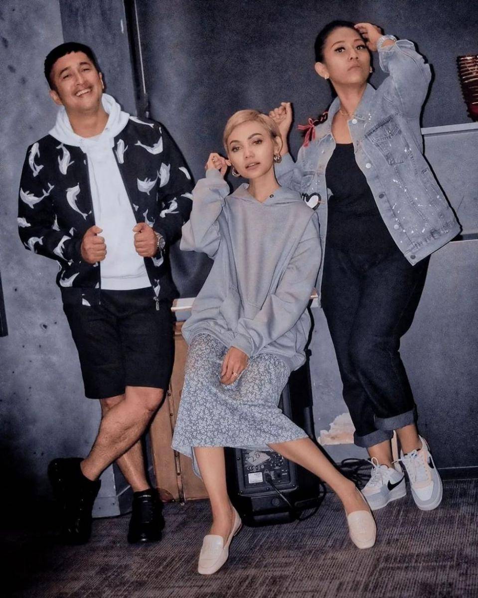 potret akrab Irfan Hakim dan rekan host (instagram.com/irfanhakim75)