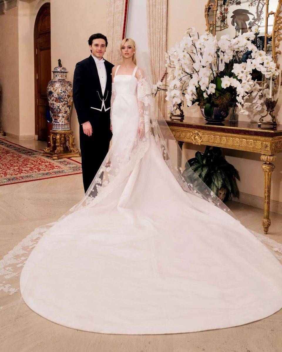 potret pernikahan Brooklyn Beckham dan Nicola Peltz (instagram.com/voguemagazine)