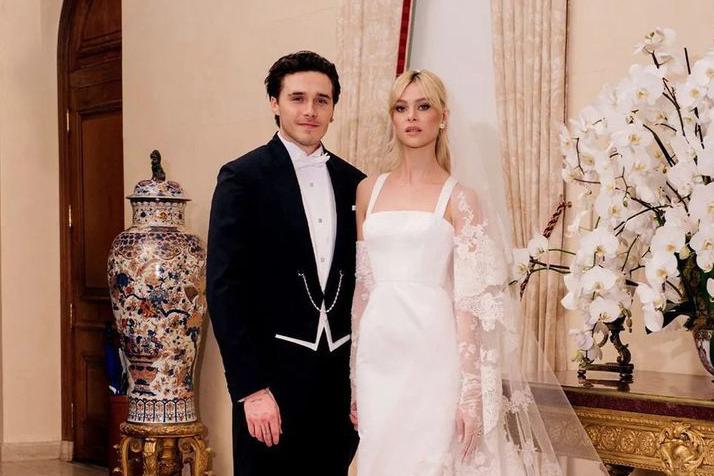 9 Potret Pernikahan Brooklyn Beckham dan Nicola Peltz, Super Elegan!
