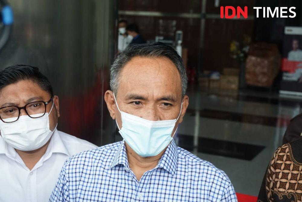 Andi Arief Akui Terima Rp50 Juta di Kantong Kresek dari Bupati Penajam