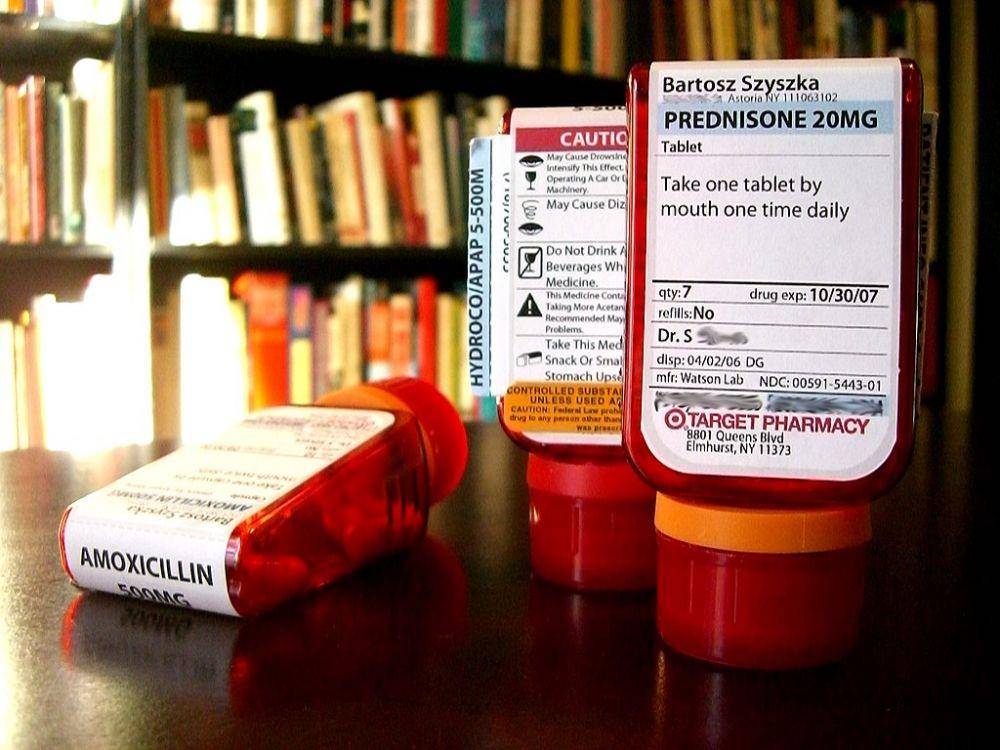 ilustrasi obat prednisone (commons.wikimedia.org/Bart)