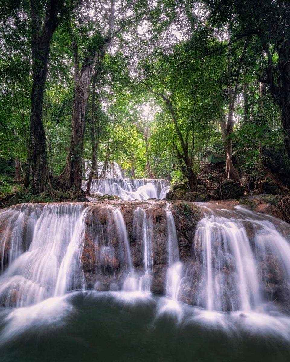 potret Air Terjun Oenesu (Instagram.com/yoniarhufan)