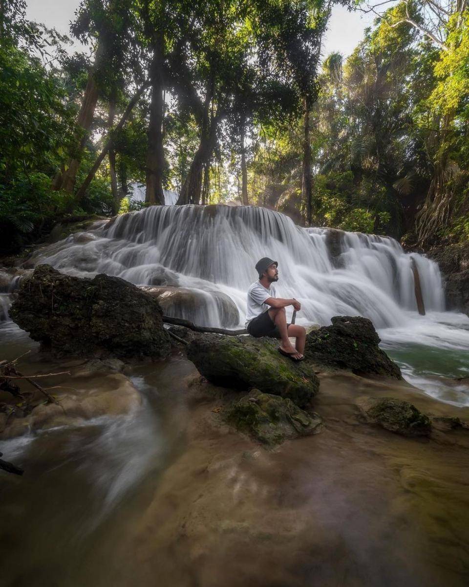 potret Air Terjun Oenesu (Instagram.com/aryenga15)