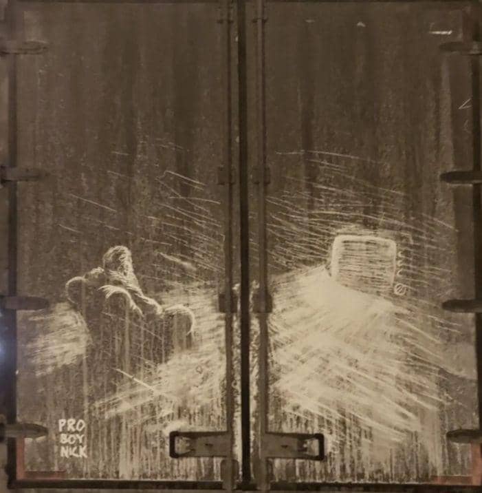 potret lukisan dari debu di mobil kotor (instagram.com/proboynick)