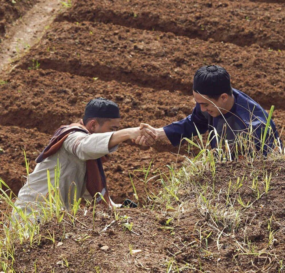 potret kebersamaan Putra Siregar dan Rico Valentino (instagram.com/ricovalt)