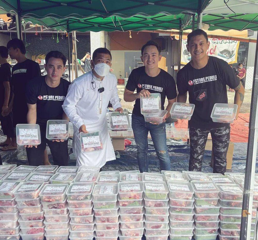 potret kebersamaan Putra Siregar dan Rico Valentino (instagram.com/ricovalt)