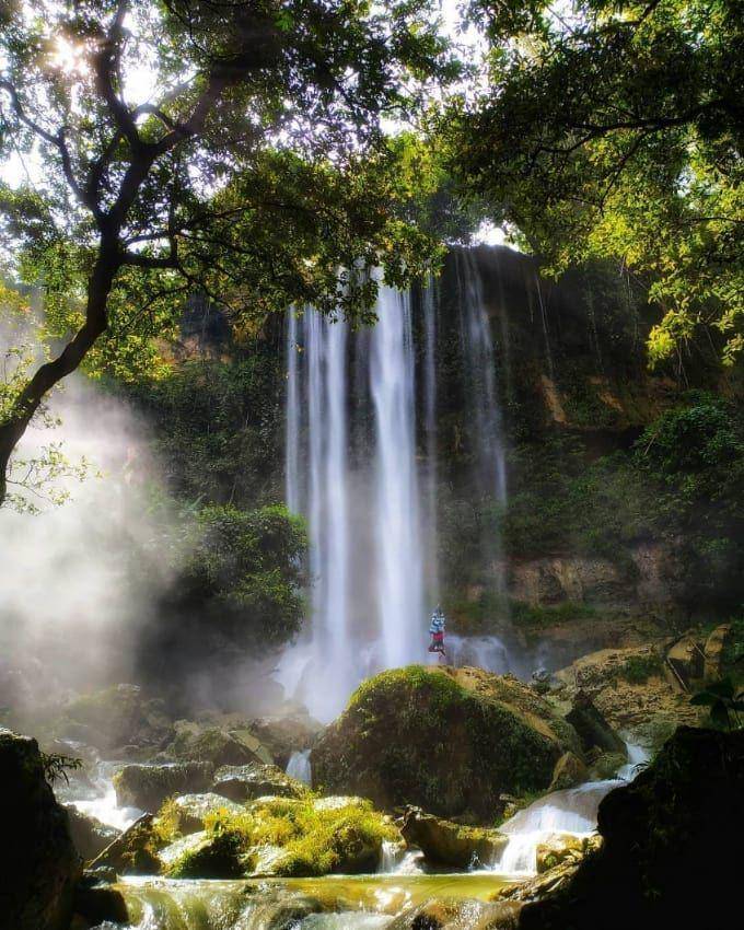 Curug Sawer (instagram.com/waragan_rahman)