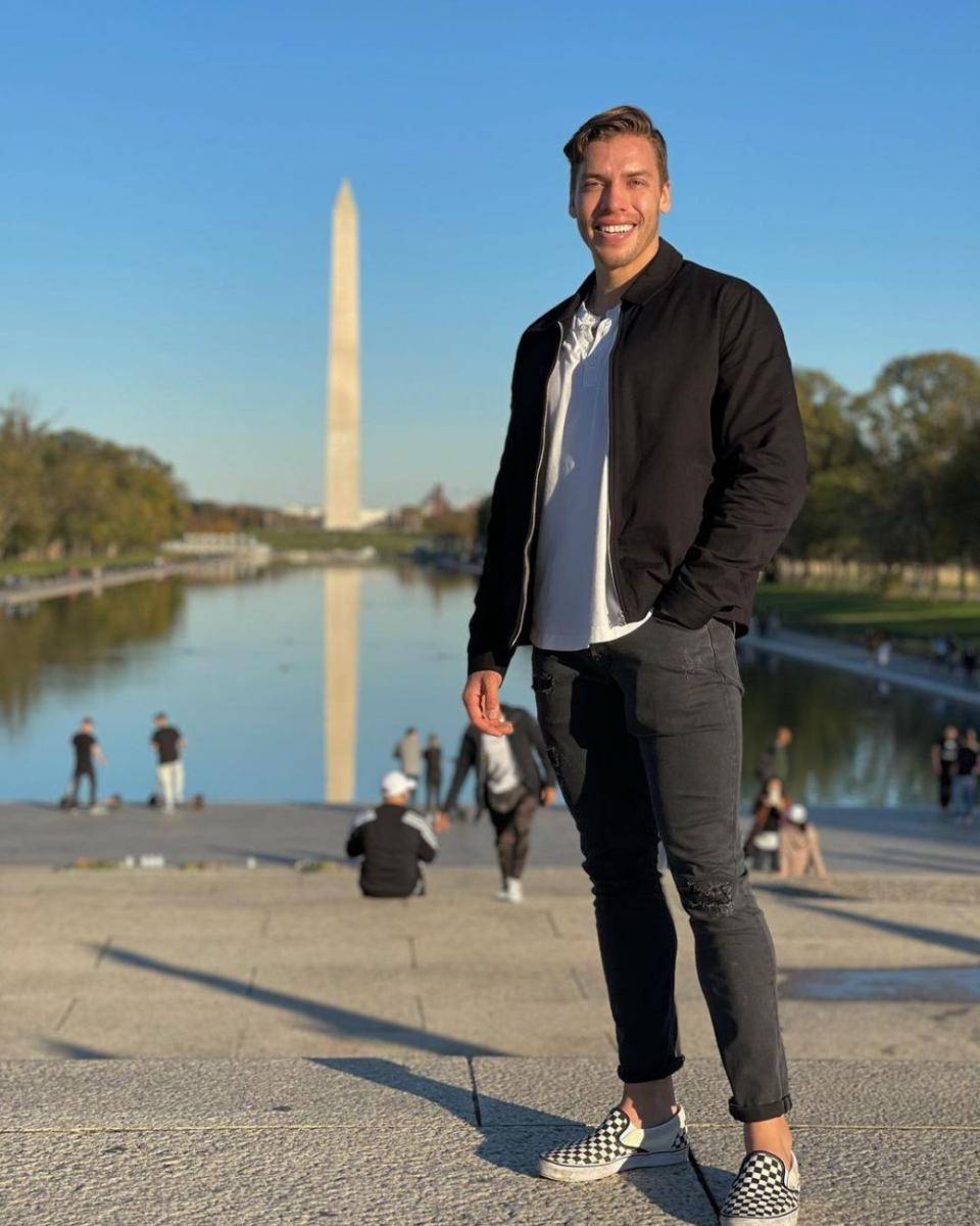 Joseph Baena (instagram.com/projoe2)