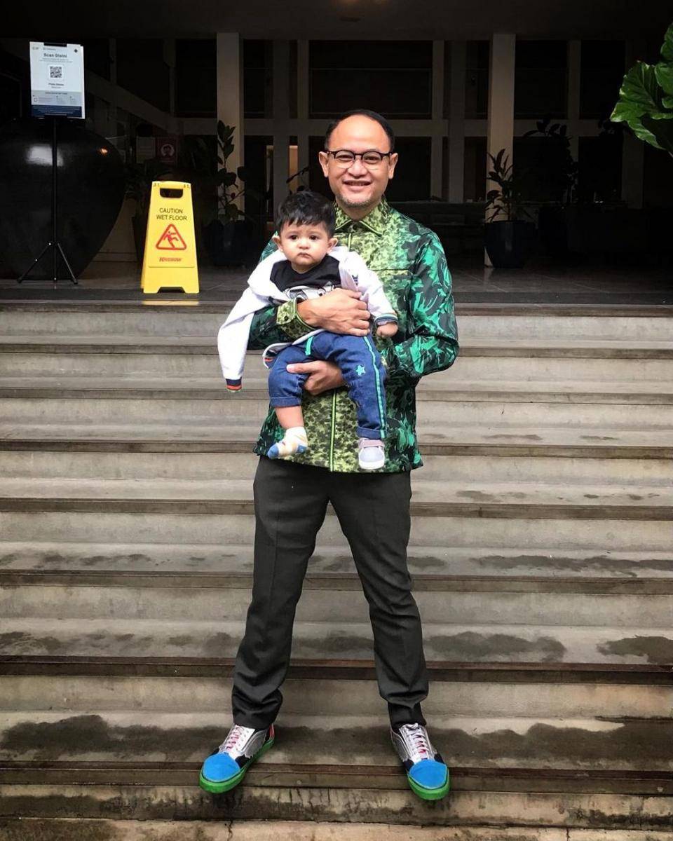 potret Satrio Dewandoro dan baby Syaki (instagram.com/satriodewandoro)