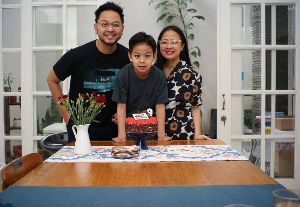 keluarga Astrid Sartiasari (instagram.com/astridbasjar/)