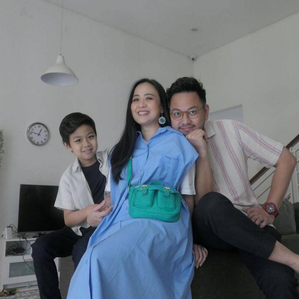 keluarga Astrid Sartiasari (instagram.com/astridbasjar/)