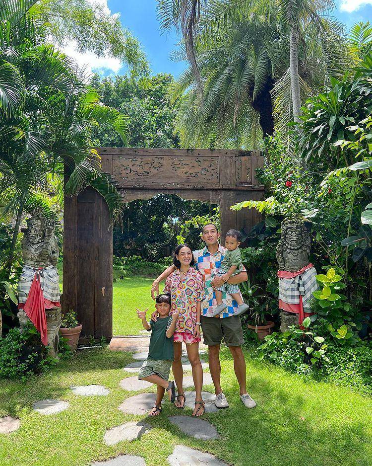 potret Andien Aisyah bersama suami dan dua anaknya (instagram.com/andienaisyah)