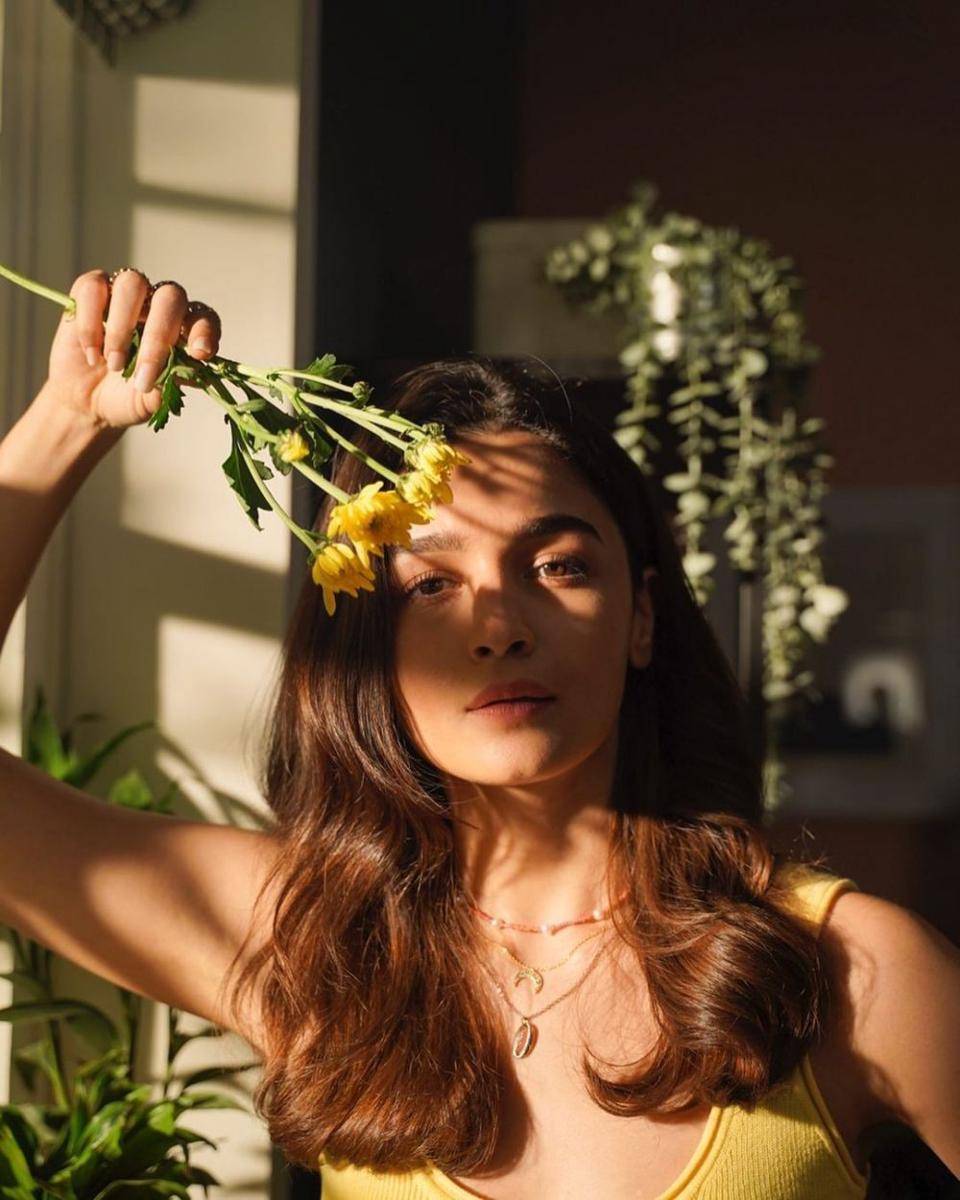 Alia Bhatt (instagram.com/aliaabhatt)