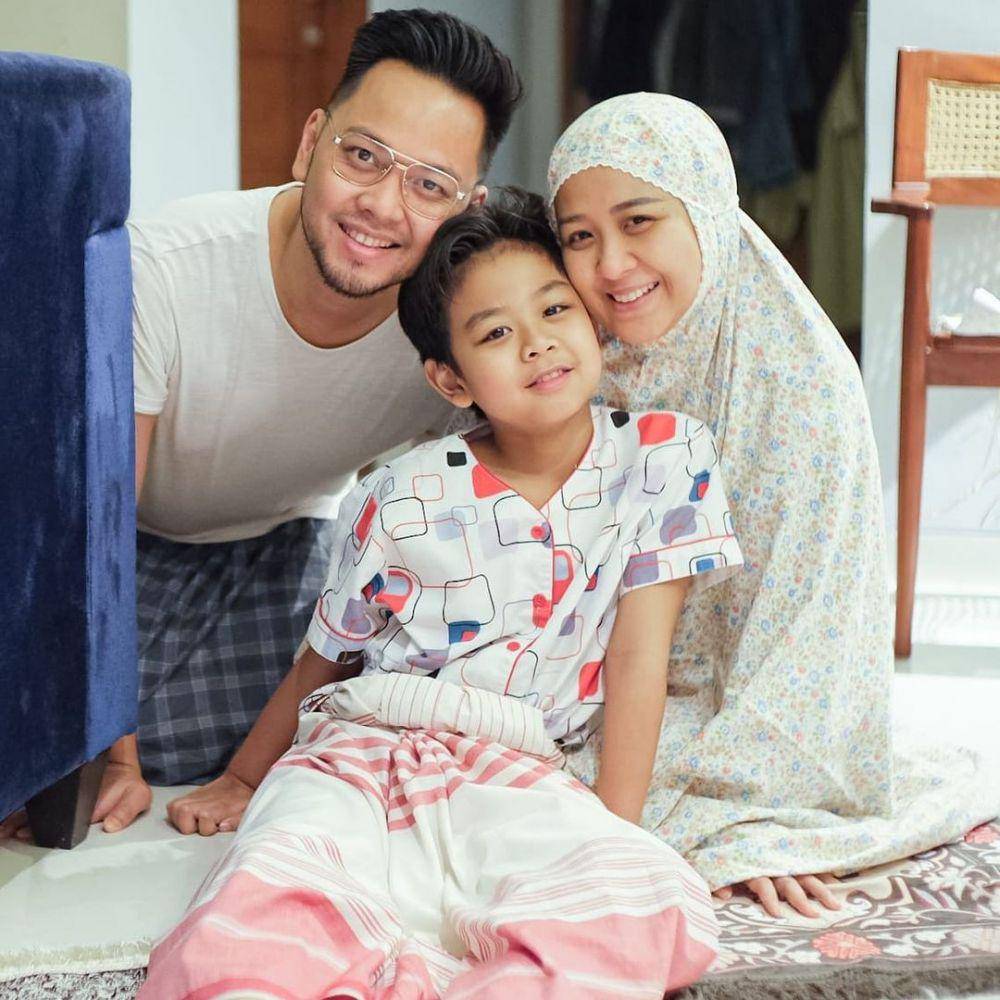 keluarga Astrid Sartiasari (instagram.com/astridbasjar/)