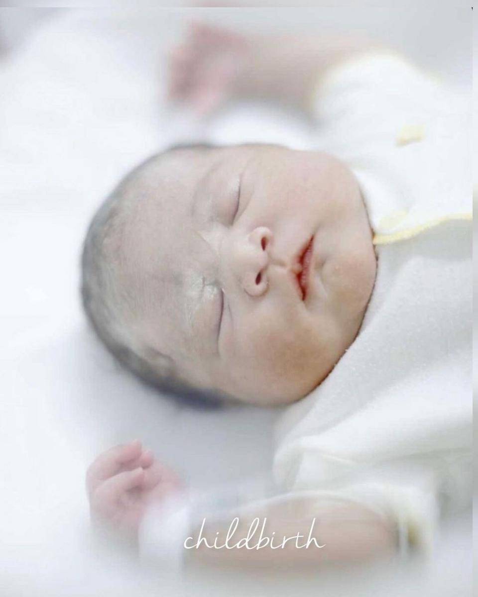 Anak kedua Fitri Tropica (@childbirthphotography via instgram.com/kamya_aisahanara)