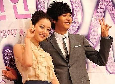 Lee Seung Gi (twitter.com/LSGfan)