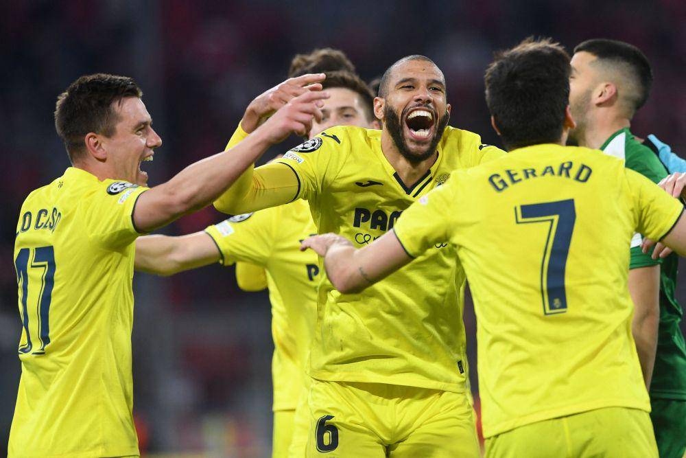 Kegembiraan para pemain Villarreal setelah berhasil menyingkirkan Bayern Munich di Liga Champions 2021/2022. (twitter.com/ChampionsLeague)