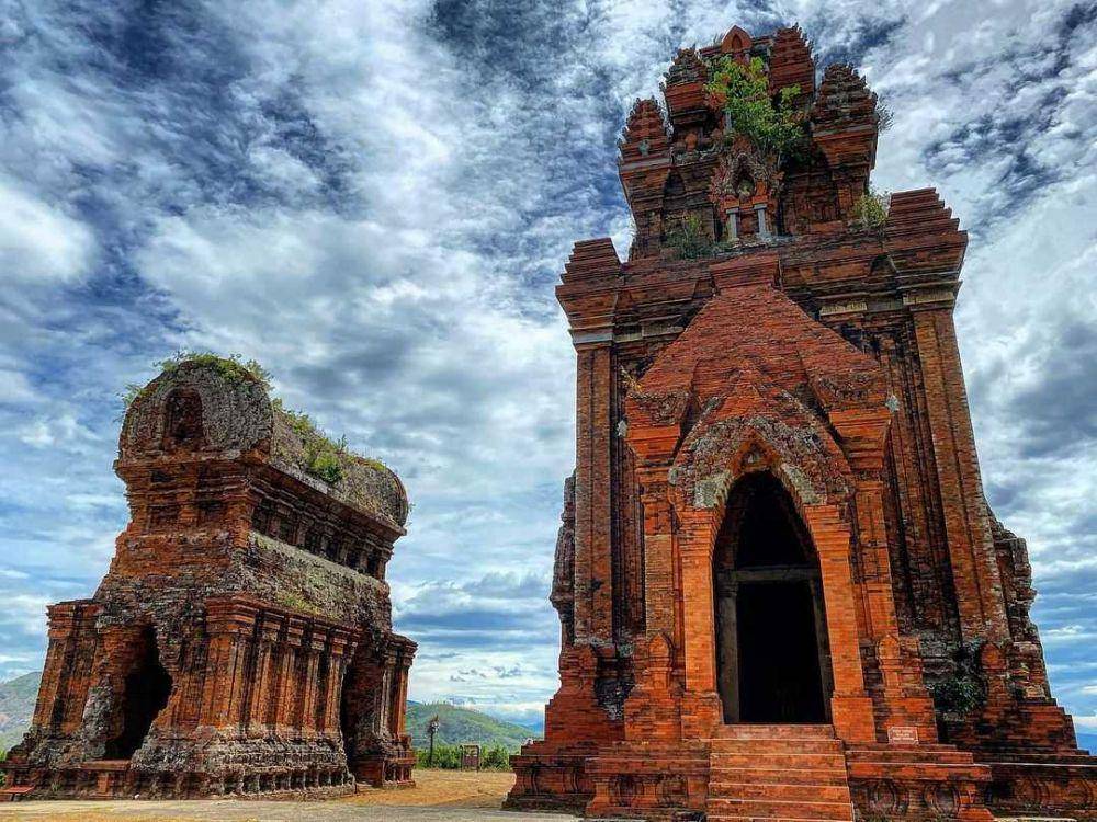 Banh It Towers (instagram.com/jjakin)