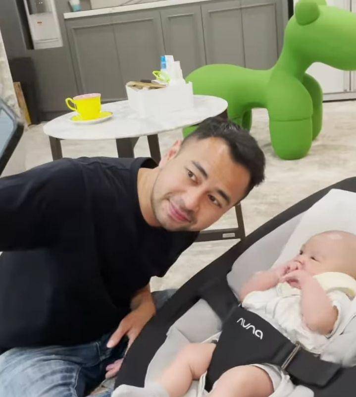 potret Raffi Ahmad dan Rayyanza (instagram.com/raffinagita1717)