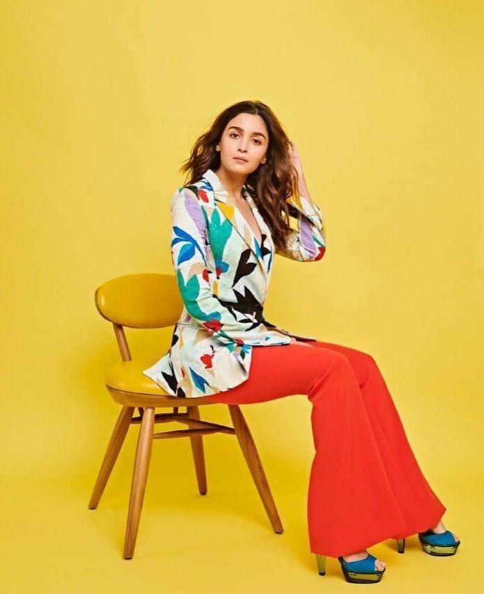 OOTD ala Alia Bhatt (instagram.com/aliaabhatt)
