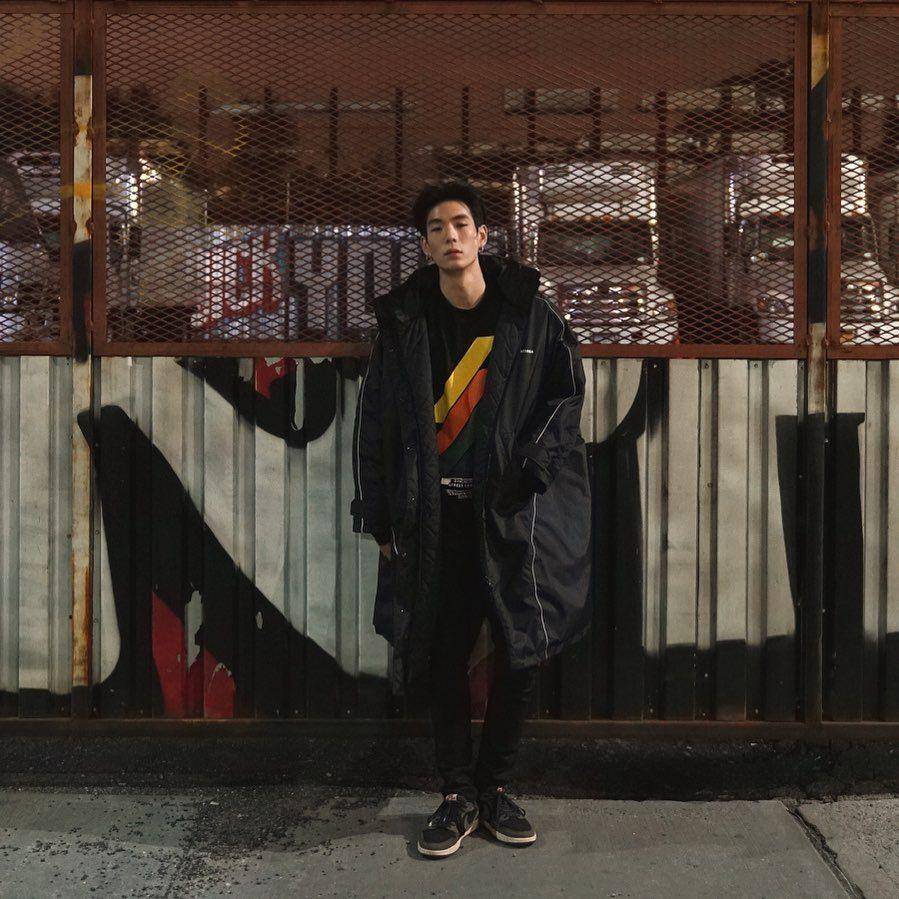 baggy clothes ala Jaylerr Kritsnapoon (instagram.com/jaylerr)